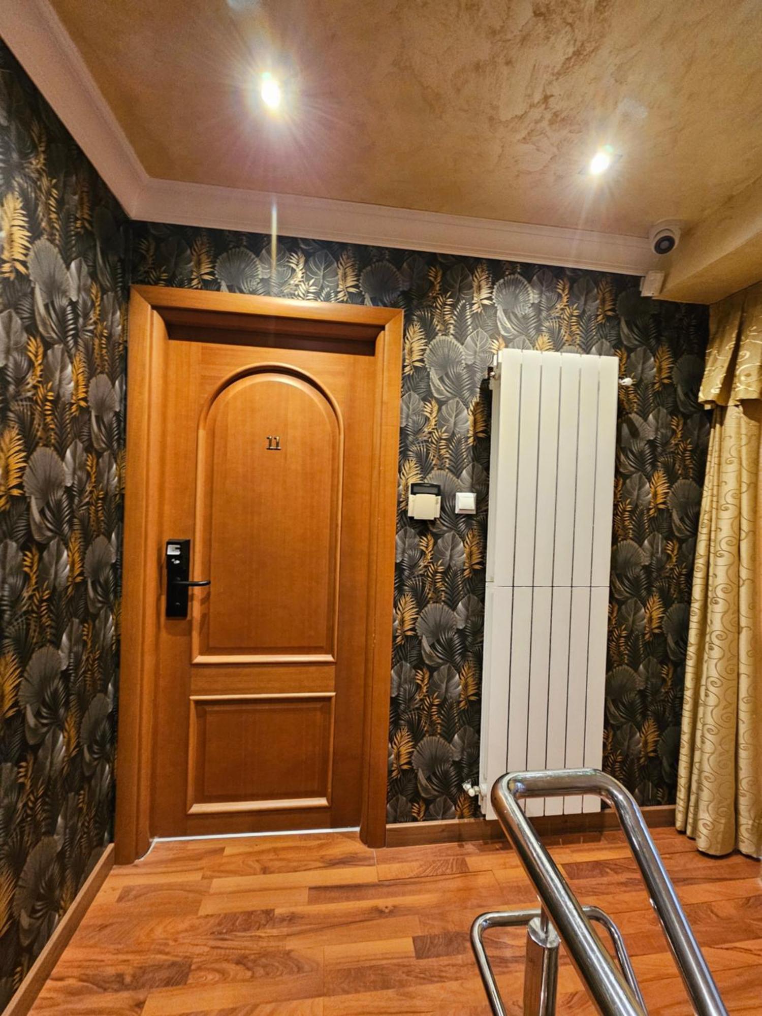 Simple Villa Rooms National Arena Self Check In Bucharest Exterior photo