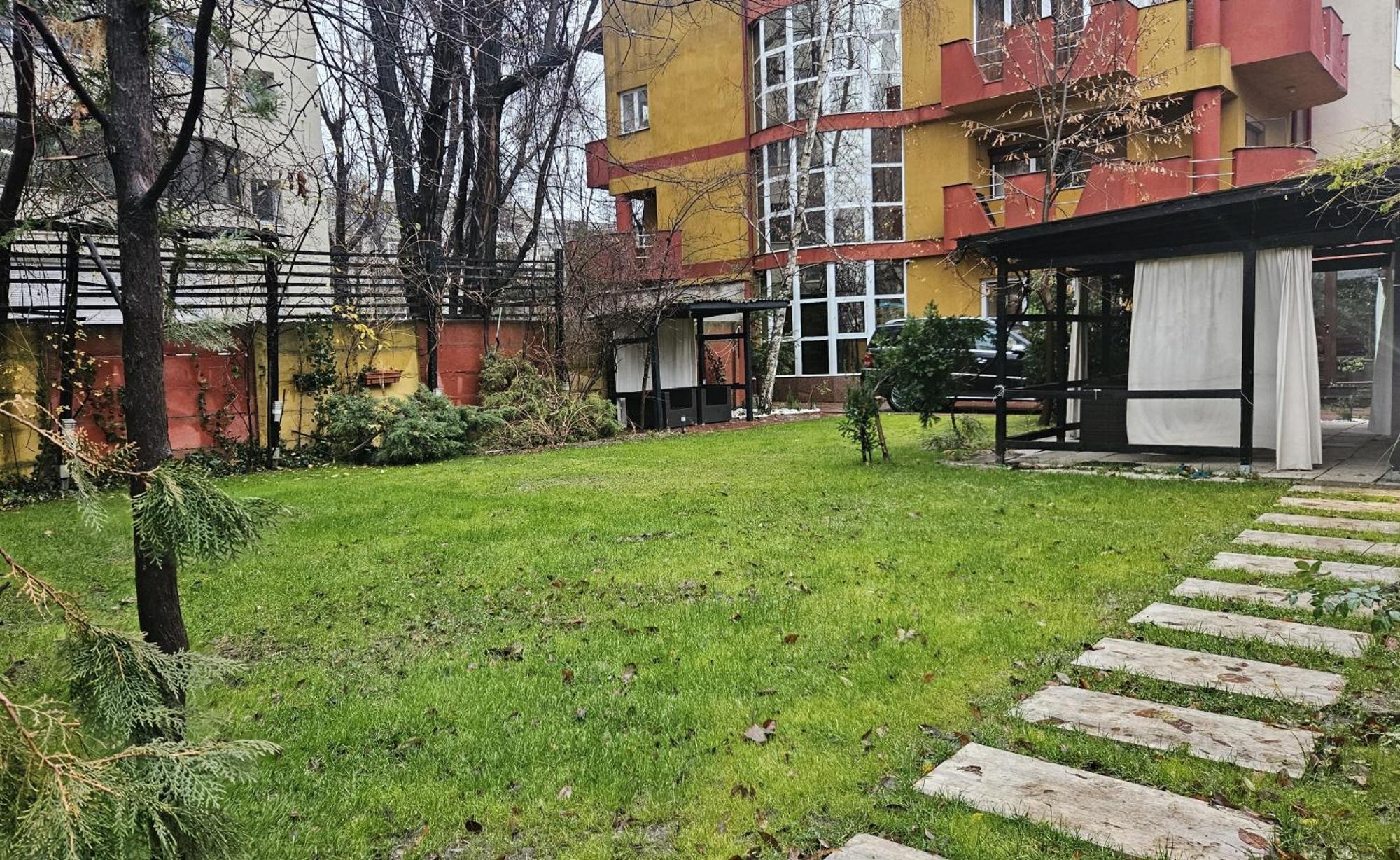 Simple Villa Rooms National Arena Self Check In Bucharest Exterior photo